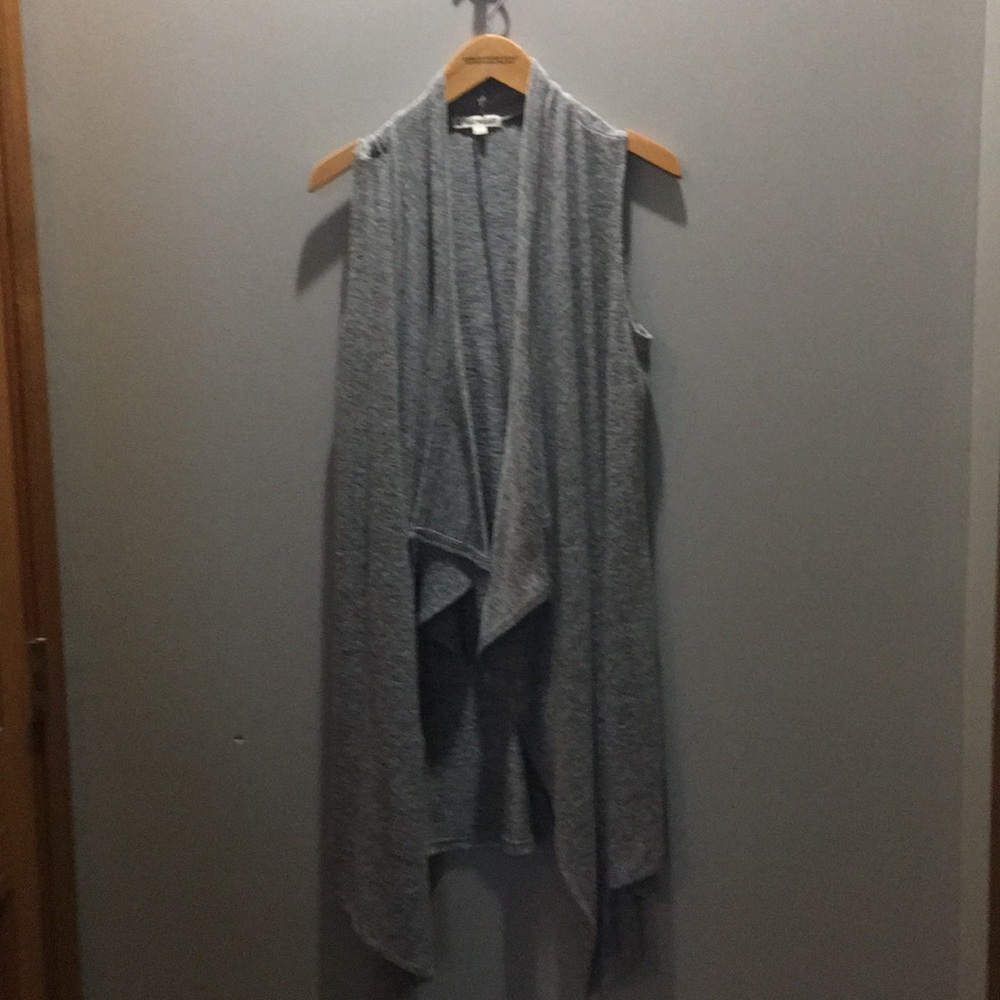 Long heather gray sweater vest. Size small.